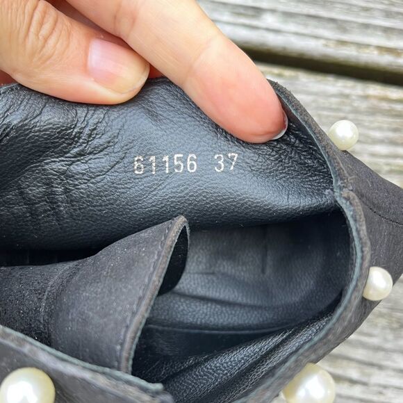 LD Tuttle Pearl Trim Black Leather Booties 7 - Picture 10 of 12